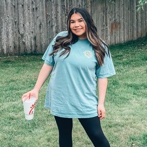 Meet your Posher, Gloria